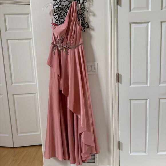 MAC DUGGAL Embellished One Shoulder Asymmetrical Gown in Rose 6 NWT - Picture 10 of 16